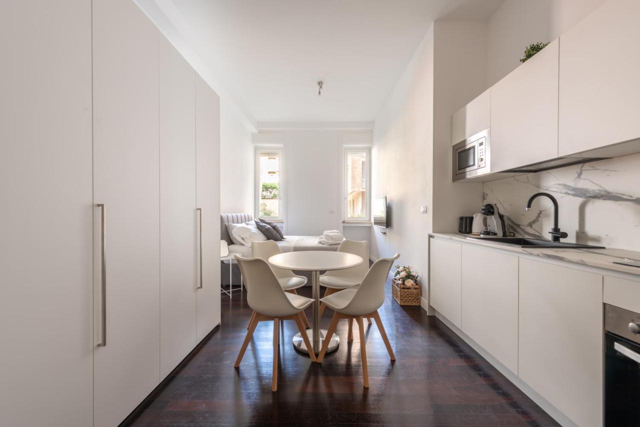 We - Bandello House, Corso Magenta Appartamento